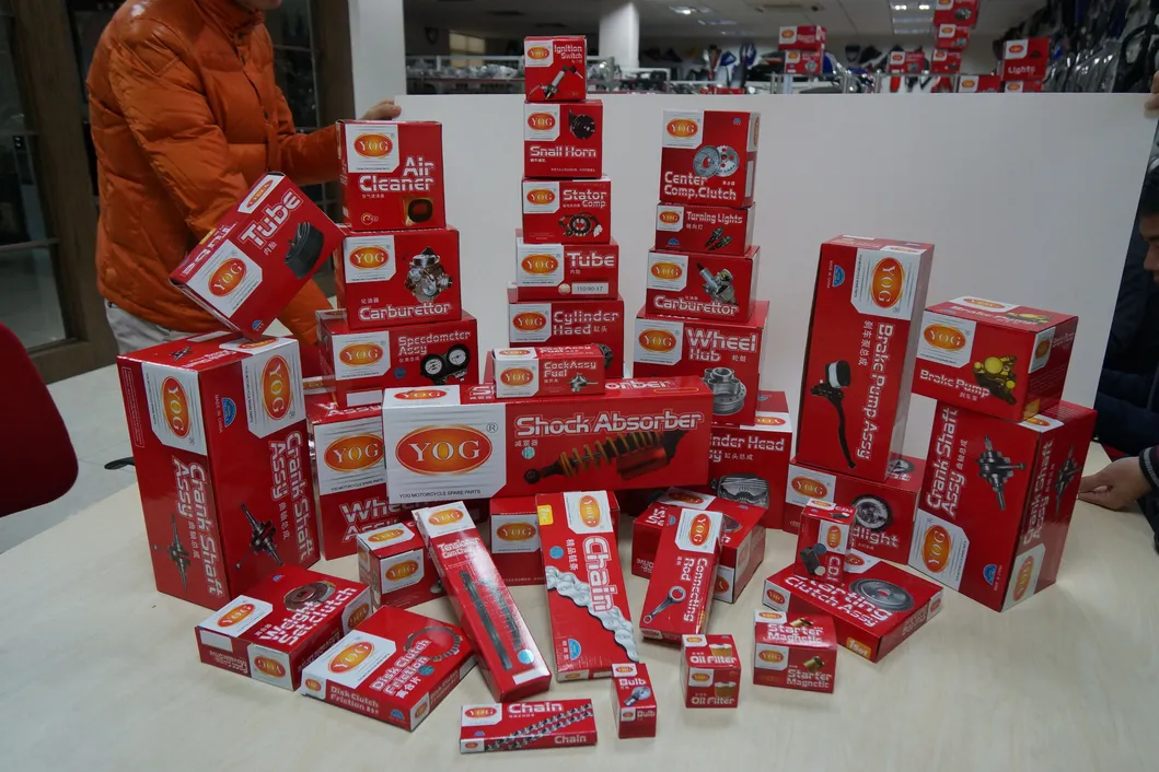 Yog Motorcycle Parts Tapa Lateral Side Cover Gn125h