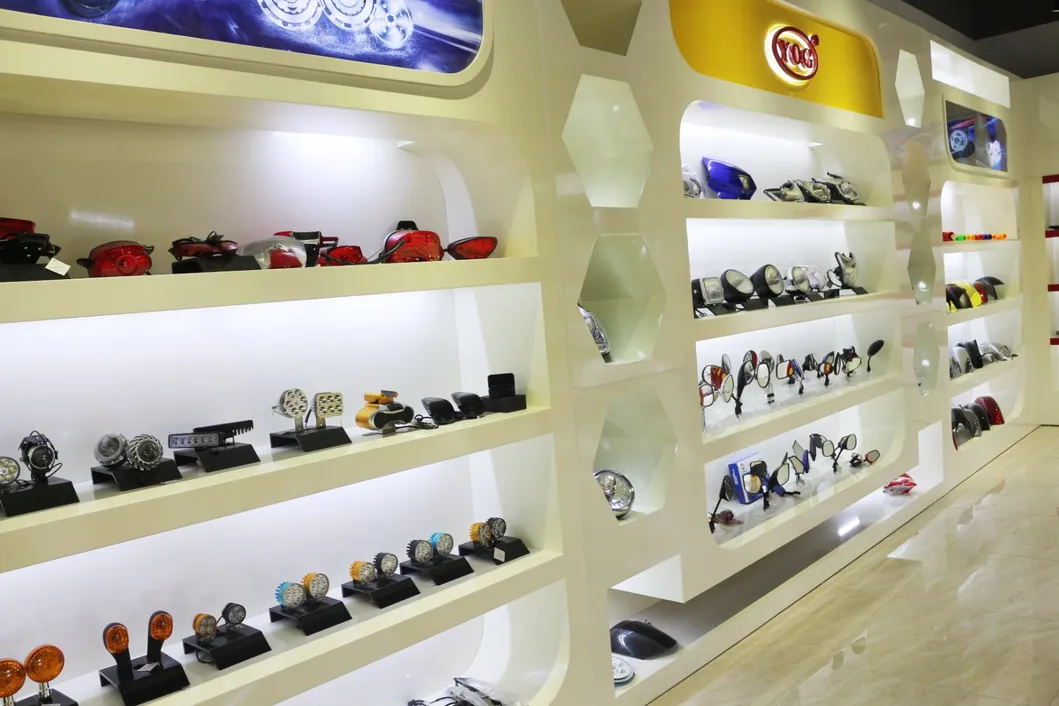 Yog Motorcycle Spare Parts Seat Skua-150 V6/ Dm-200